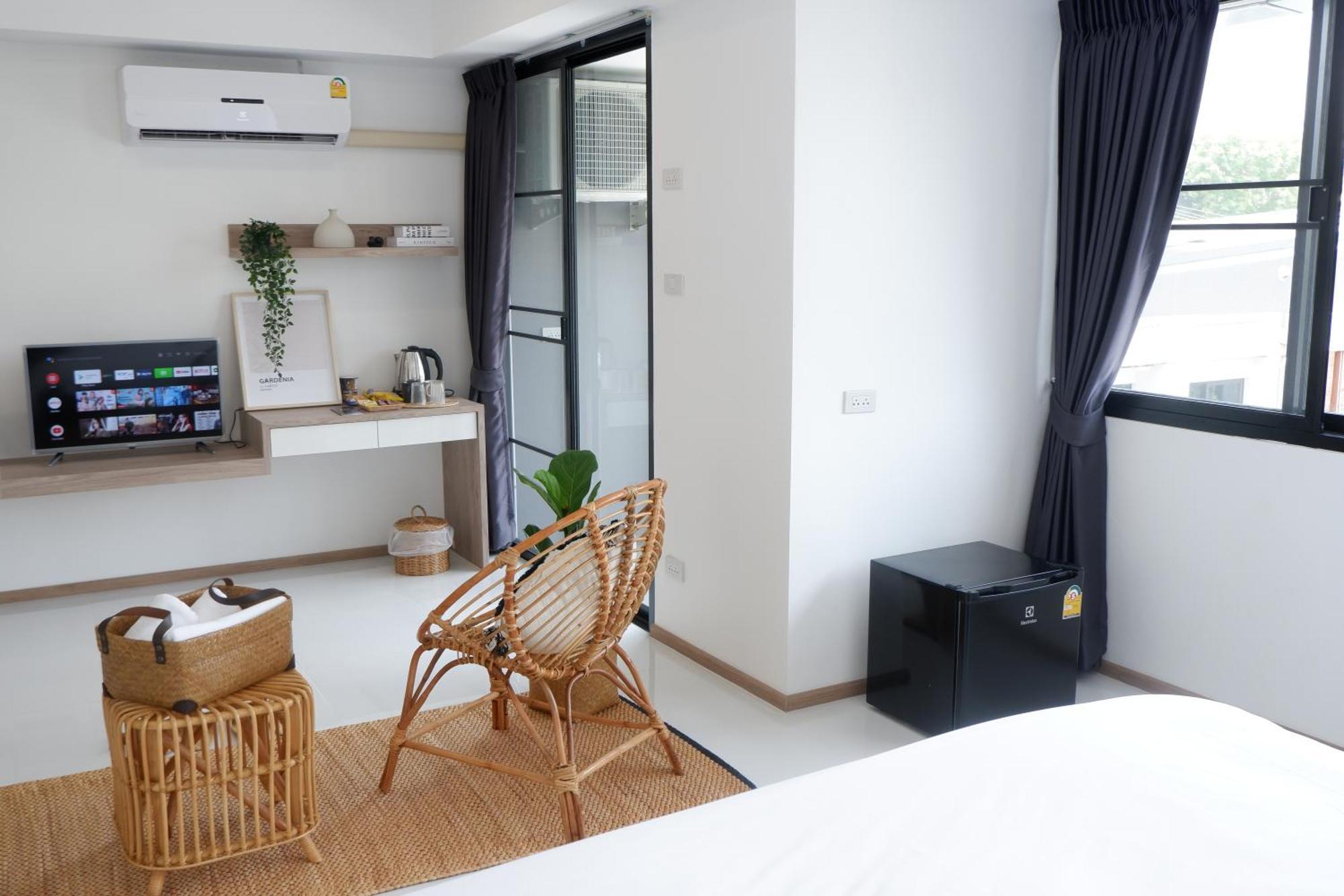 Darin Chiangmai Hotel And Residence Chiang Mai Exterior photo